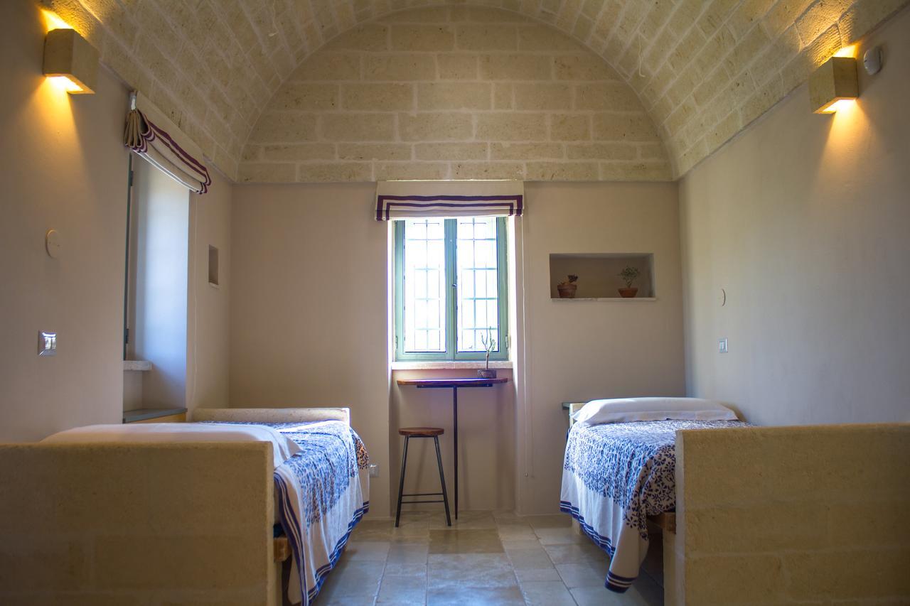 לינה וארוחת בוקר אוסטוני Regina Di Ulivi מראה חיצוני תמונה
